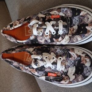 Vans Shoes Size 7 cat print